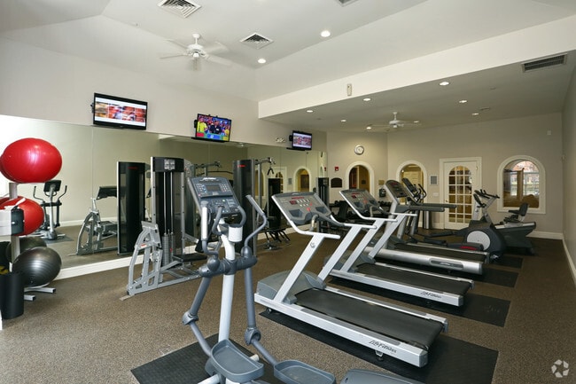 Fitness Center - The Majestic Luxury Apartments