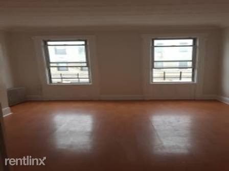 Building Photo - 656 Woodward Ave