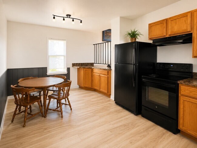 Foto del edificio - 38935 Pine St