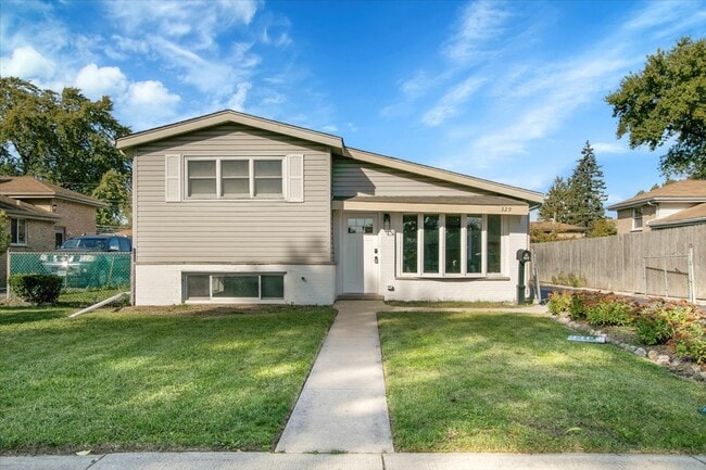 Foto del edificio - 329 E Jefferson St