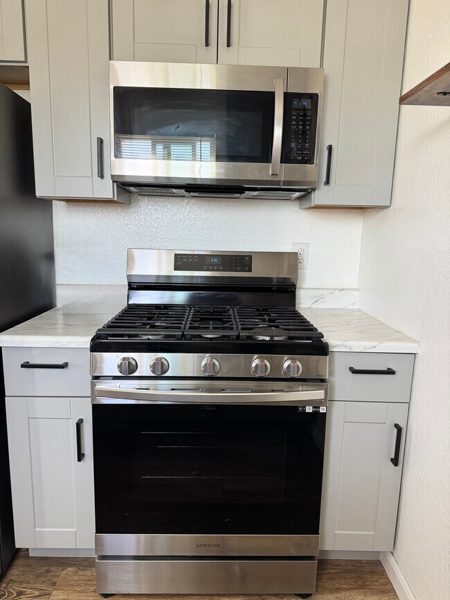 Foto del edificio - 3619 43rd St