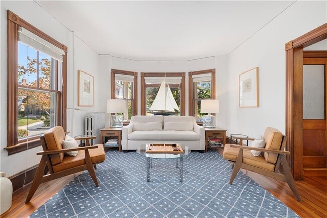 Building Photo - 14 Greenough Pl