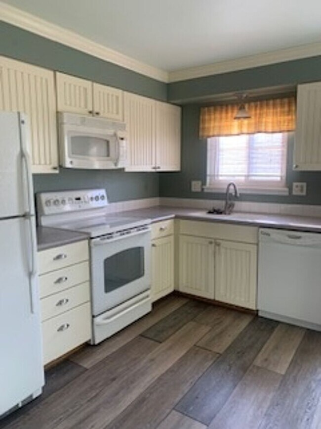 Foto del edificio - 2 Bedroom Townhome in Colorado Springs