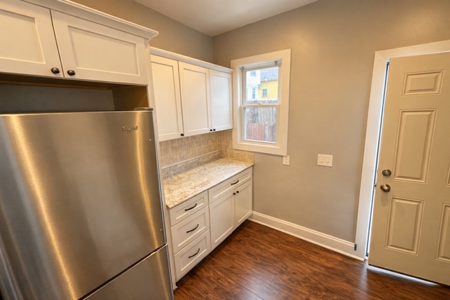 Photo - Mason St Duplex Apartment