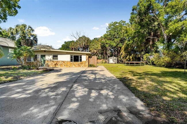 Foto del edificio - 7301 S Swoope St