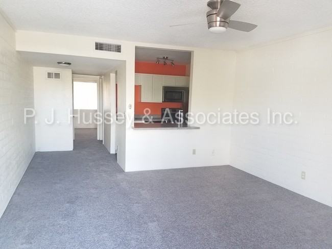 Building Photo - 1433 S Stanley Pl