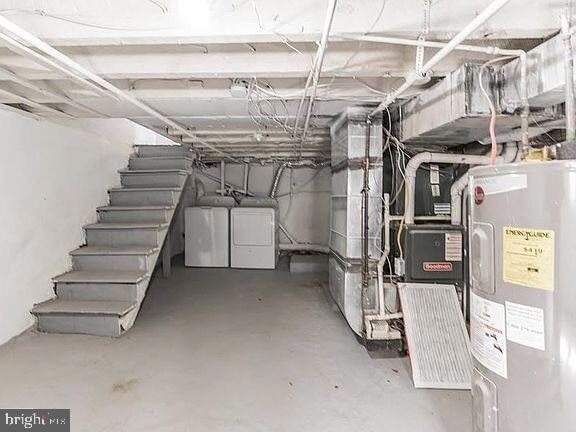Foto del edificio - 6139 Larchwood Ave
