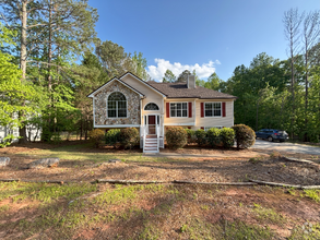 Building Photo - 4819 Woodlands Pkwy