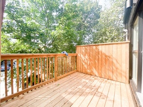 Building Photo - 474 Palmerston Blvd