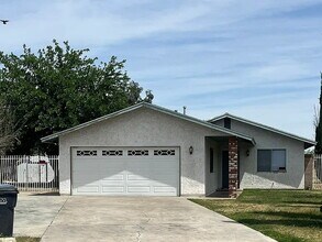 Building Photo - 45056 Logue Ct