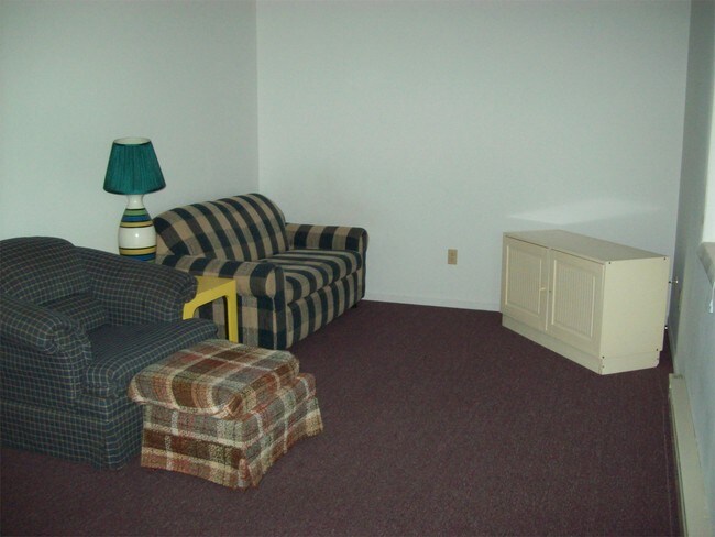 Building Photo - 6 Bob Cat Ct