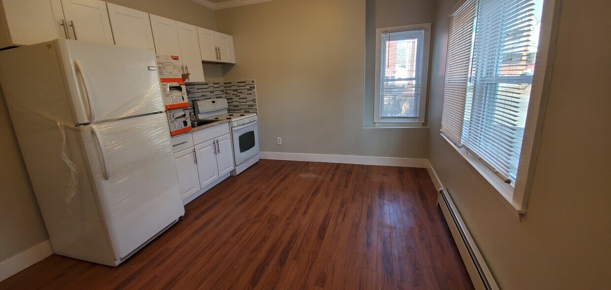 66 Hawkins St, Derby, CT 06418 Apartments in Derby, CT