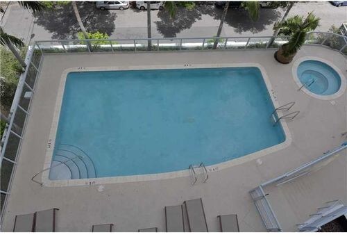 Foto del edificio - 2200 NE 4th Ave