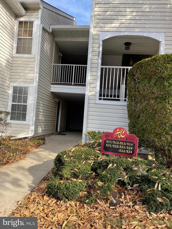 Foto del edificio - 511 Walden Cir