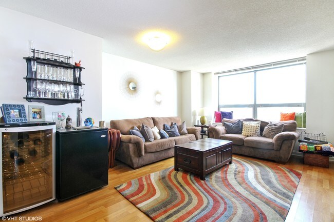 Foto del edificio - 474 N Lake Shore Dr