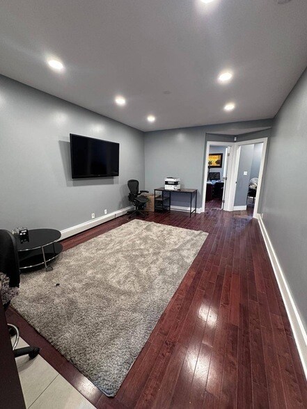 Foto del edificio - 387 Van Brunt St