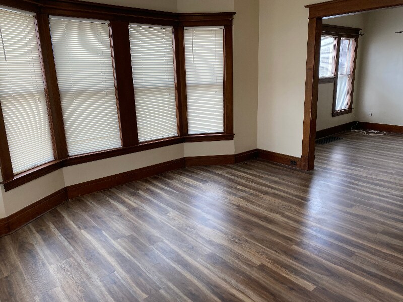 10 National Ave SW, Grand Rapids, MI 49504 Room for Rent in Grand