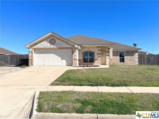 Building Photo - 4502 Lauren MacKenzie Dr