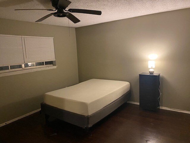 Foto principal - 4701 Flat Shoals Rd