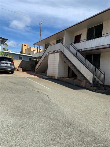 Building Photo - 3318 Sierra Dr