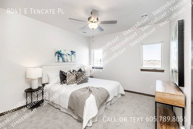 Building Photo - 8041 E Tencate Pl