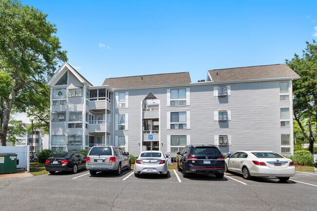 Building Photo - 351 Lake Arrowhead Rd