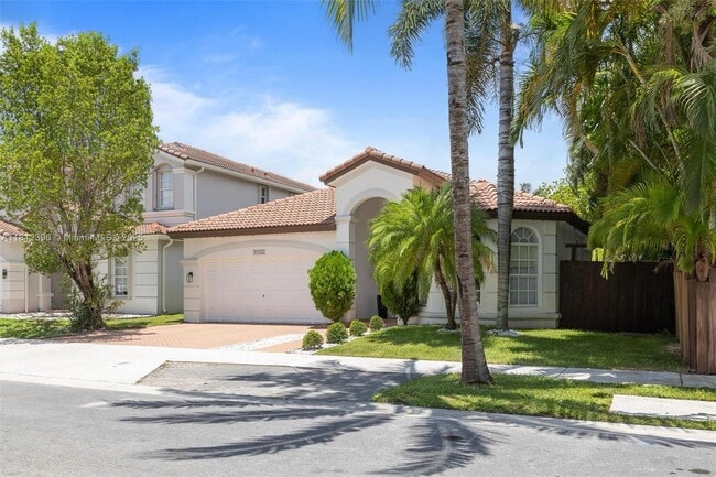 Building Photo - 11255 NW 77th Ter