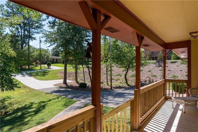 Building Photo - 2139 Groover Rd