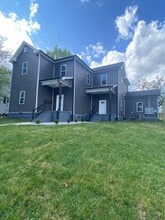 Building Photo - 1301 Indianola St