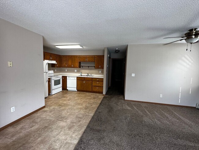 Foto del edificio - 812 6th Ave NE