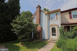Building Photo - 7518 Weatherby Dr