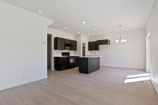 Foto del edificio - Chic 3 Bed 2.5 Bath Townhome in Spanish Fork!