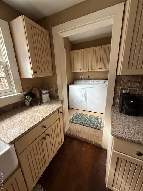 Building Photo - 225 Christian Ave