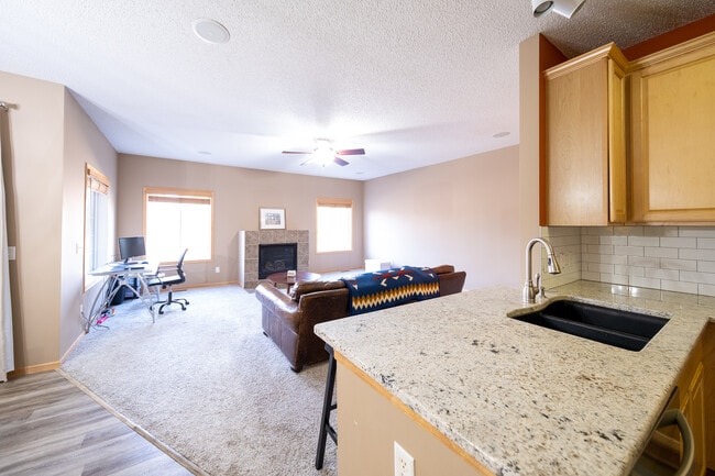 Building Photo - 18283 Key W Ct