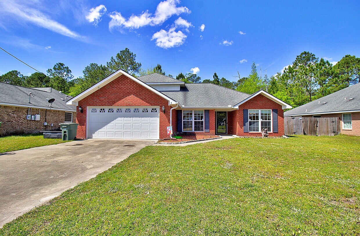 8 Idus Ln, Hinesville, GA 31313 House Rental in Hinesville, GA