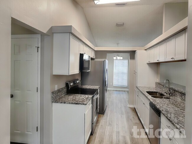 Building Photo - 4518 Saddle Creek Pl