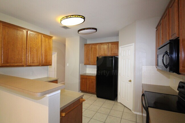 Building Photo - 4126 Carrington Dr