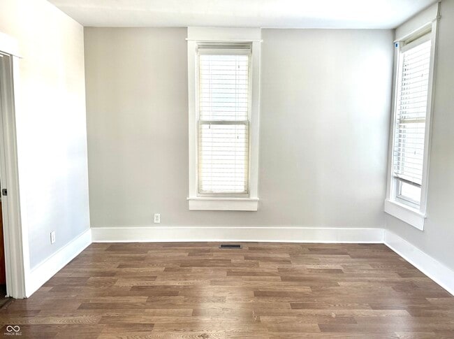 Building Photo - 717 Parkway Ave