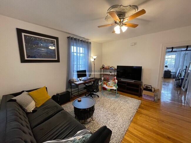 Foto del edificio - 17 Bigelow St