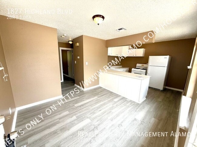 Foto del edificio - 1827 E Highland Blvd