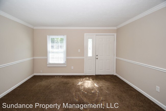 Building Photo - 3 br, 1 bath House - 9654 Dunraven