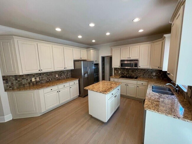 Foto del edificio - 510 Stonebrook Farms Dr