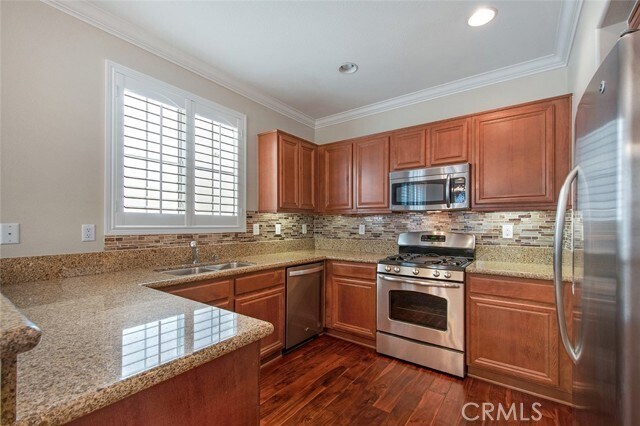 Foto del edificio - 14603 Longwood Ave
