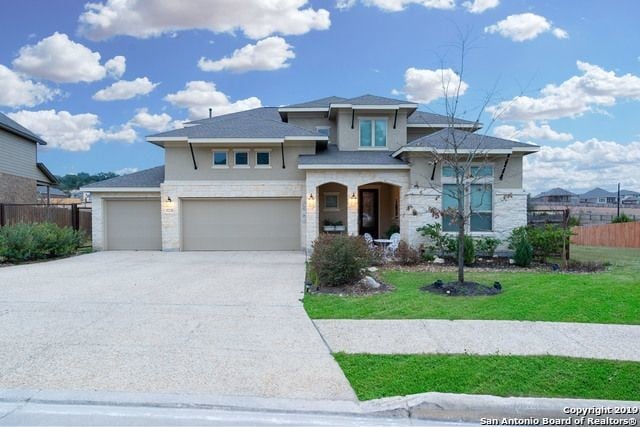 Primary Photo - 32220 Tamarind Bend
