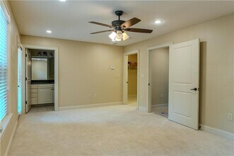Building Photo - 815 Millwork Cir