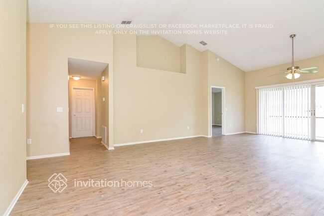 Building Photo - 2742 Falling Tree Cir