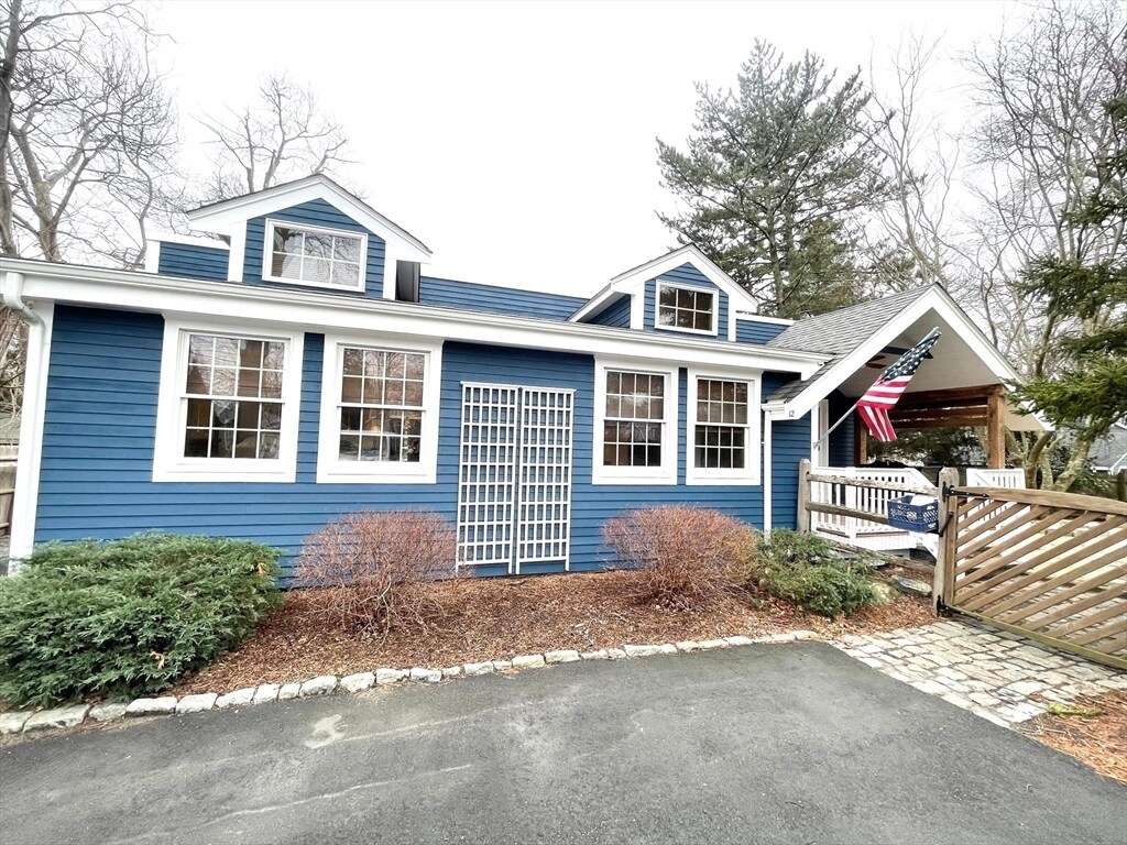 Primary Photo - 12 Richfield Rd