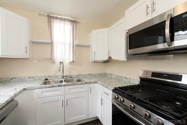 Foto del edificio - 317 Hawthorn St