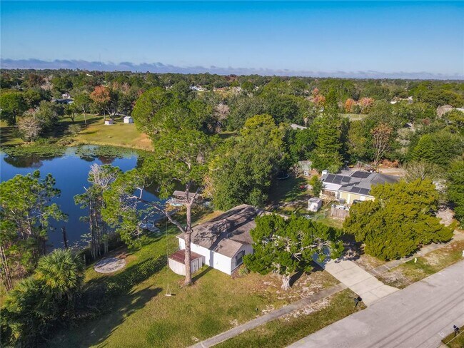 Foto del edificio - 1254 Briarwood Ave