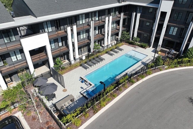 **THIS IS THE ONE IN EAST NASHVILLE** - **THIS IS THE ONE IN EAST NASHVILLE** Apartment